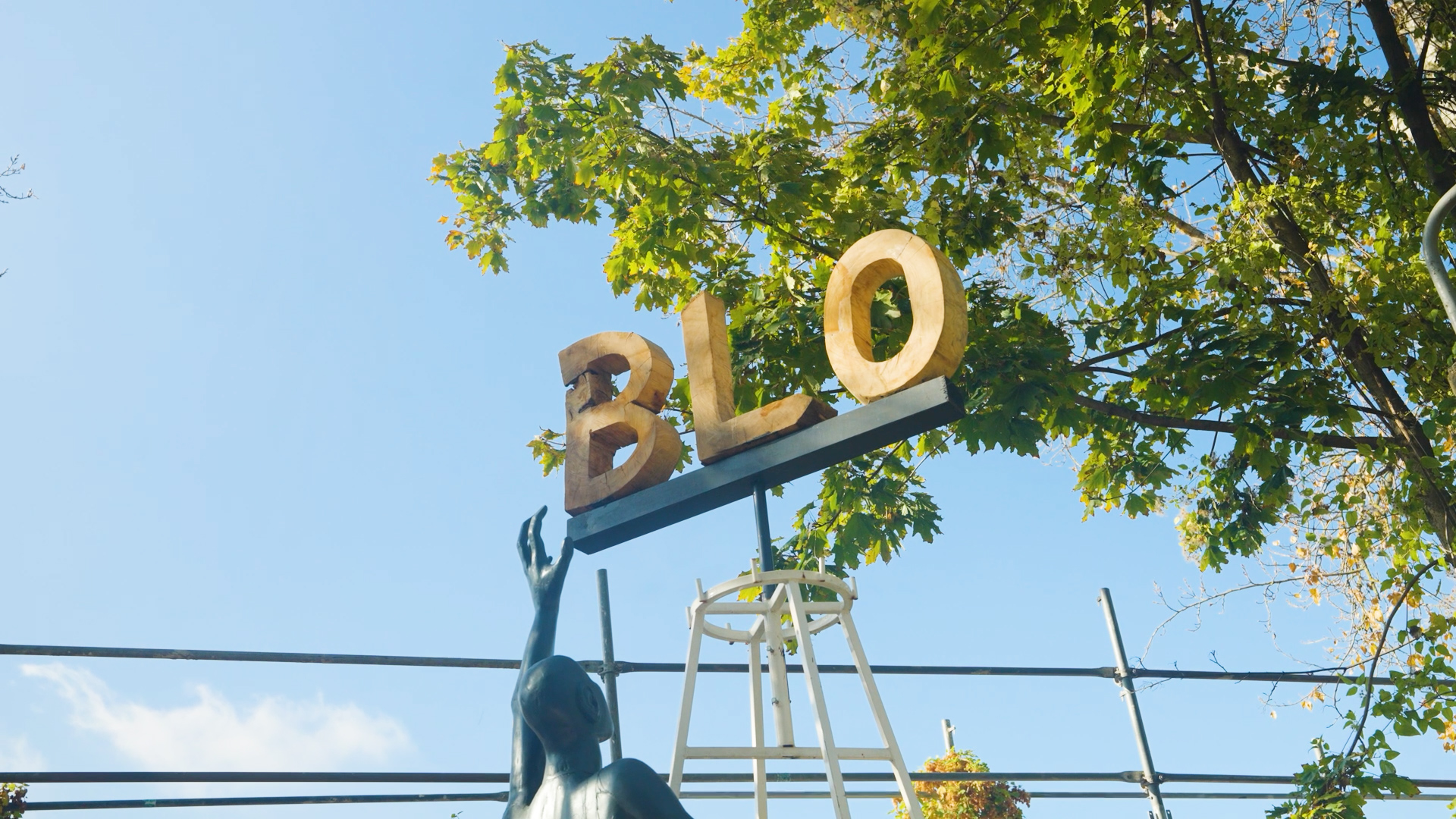 Kunst ohne Heimat – Szene 13